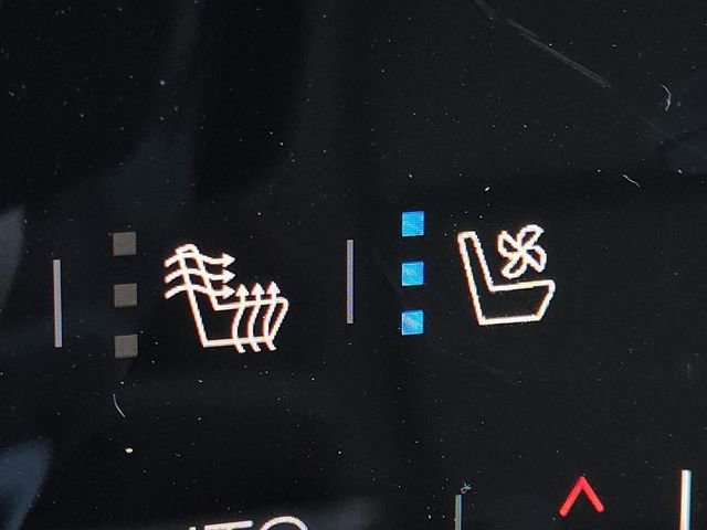 New 2026 GMC Terrain AT4 w/ Convenience Package III image 9