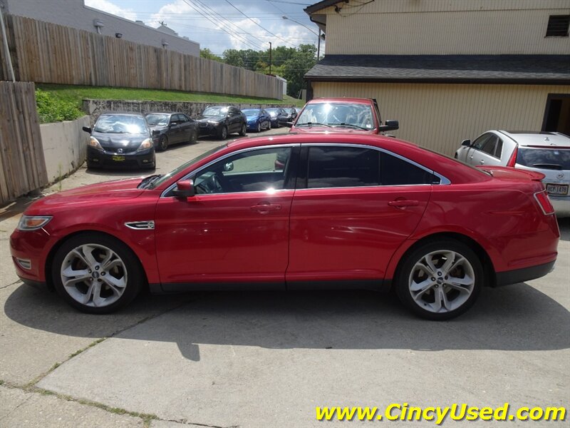 Used 2010 Ford Taurus SHO AWD/4WD image 4