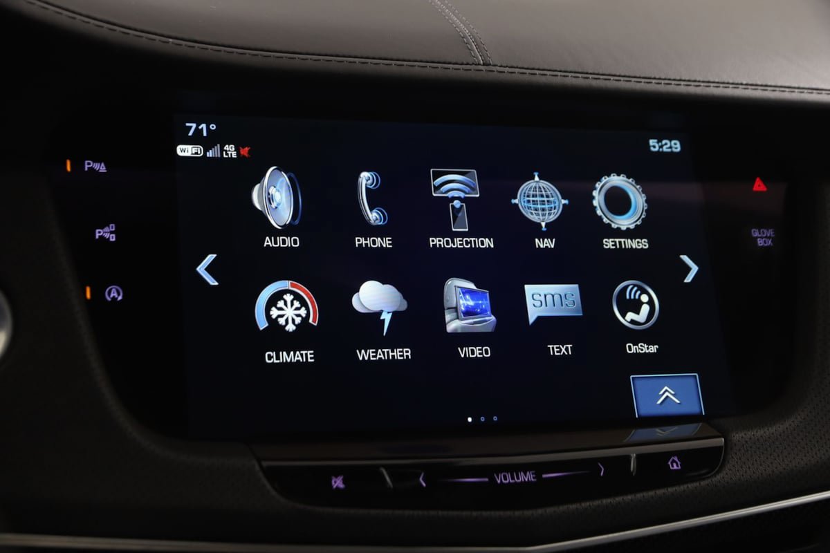 Used 2018 Cadillac CT6 Platinum AWD/4WD image 44