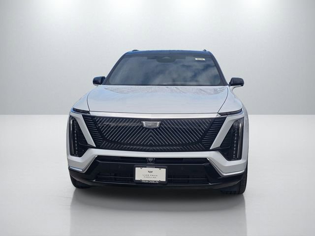 New 2026 Cadillac Vistiq Luxury AWD/4WD image 2