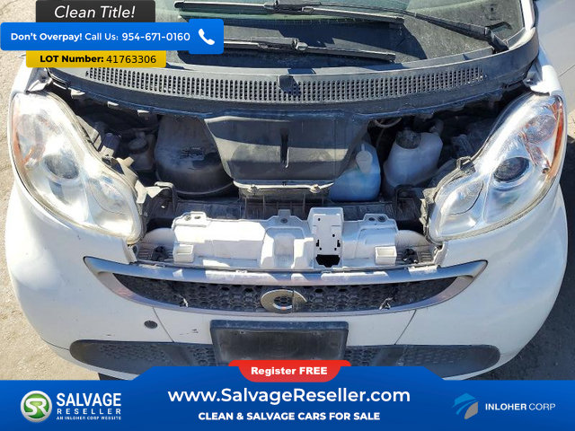Used 2015 smart fortwo passion RWD image 15