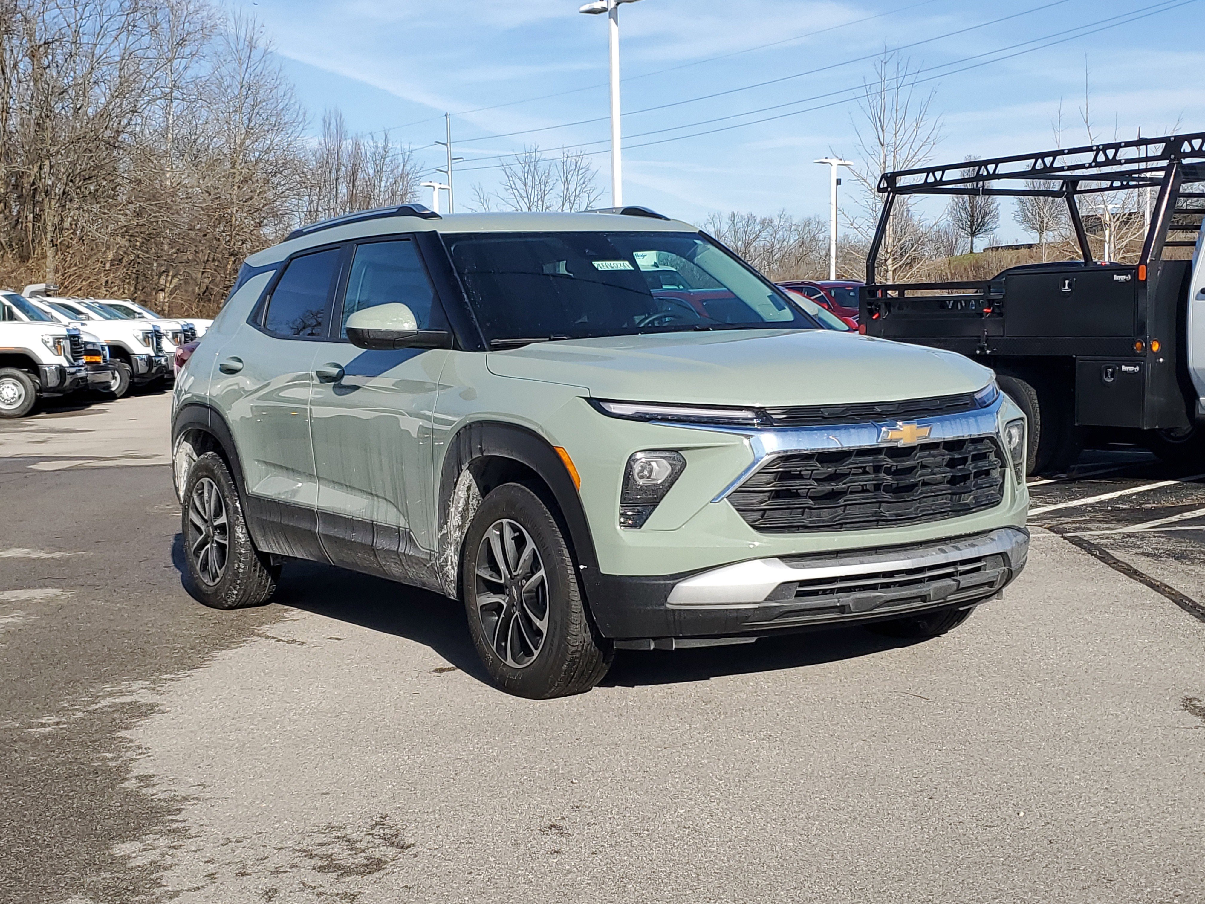 Used 2025 Chevrolet TrailBlazer LT w/ Convenience Package