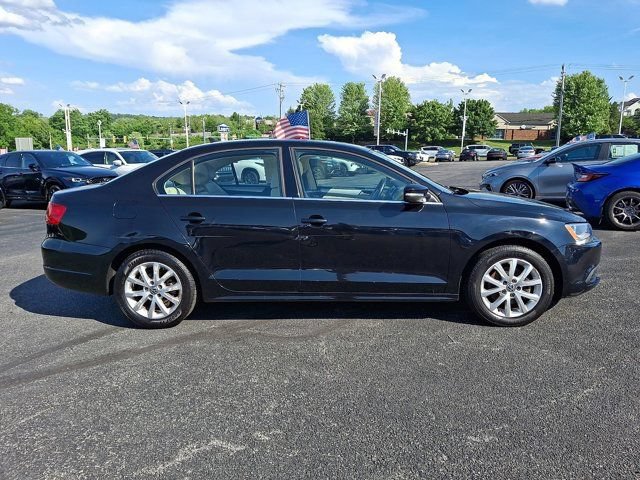 Used 2014 Volkswagen Jetta SE FWD image 9
