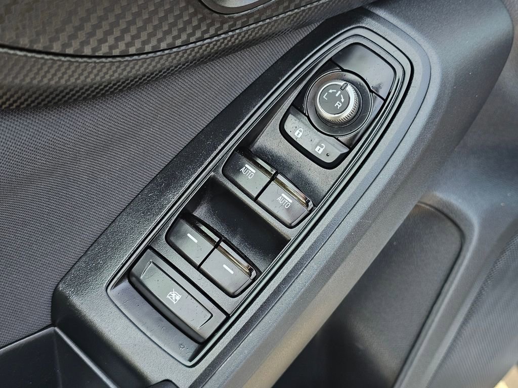 Used 2022 Subaru Crosstrek 2.0i Premium image 18