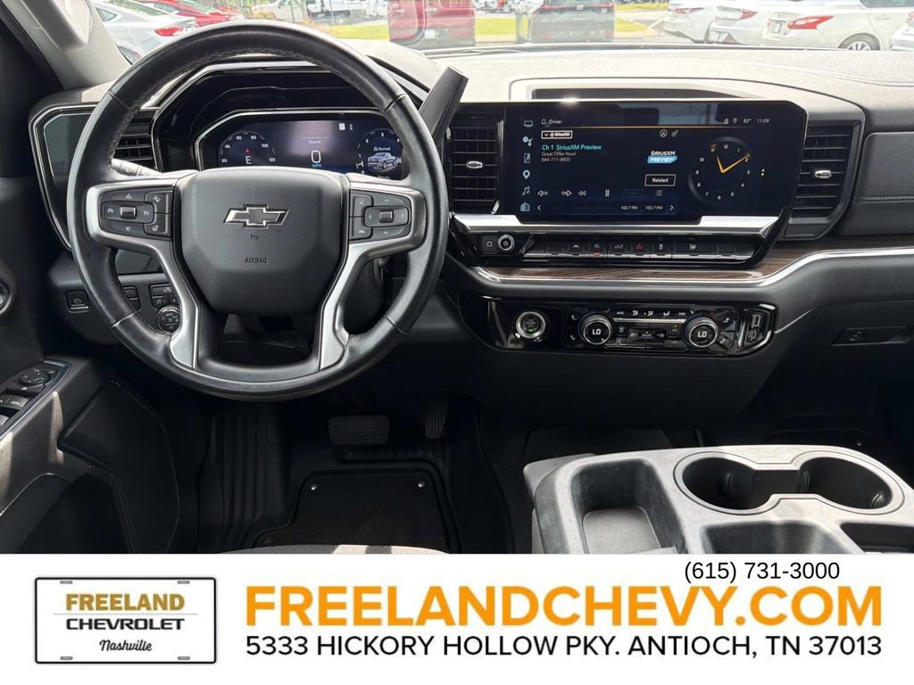 Used 2023 Chevrolet Silverado 1500 RST w/ Rally Edition AWD/4WD image 19