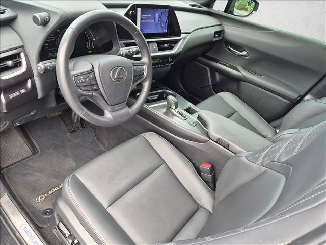 Certified 2025 Lexus UX 300h FWD w/ Accessory Package (Z2) image 10