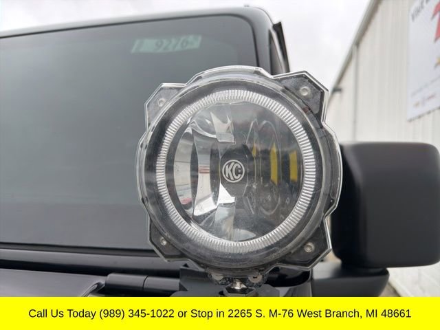 Used 2023 Jeep Gladiator Mojave w/ Cold Weather Group image 33