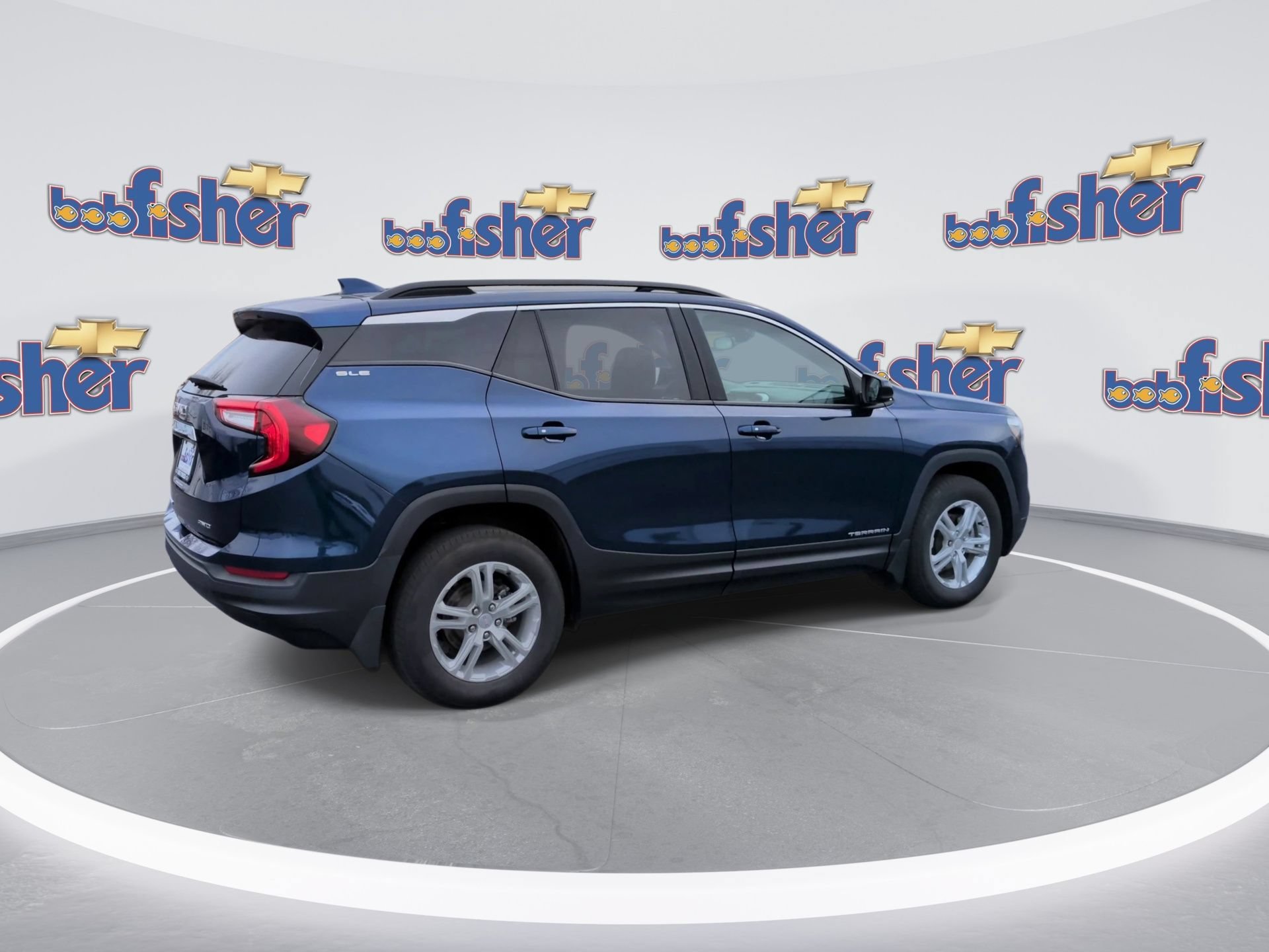 Certified 2022 GMC Terrain SLE w/ Driver Convenience Package AWD/4WD image 8