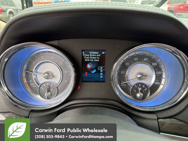 Used 2013 Chrysler 300 AWD w/ Driver Convenience Group image 17