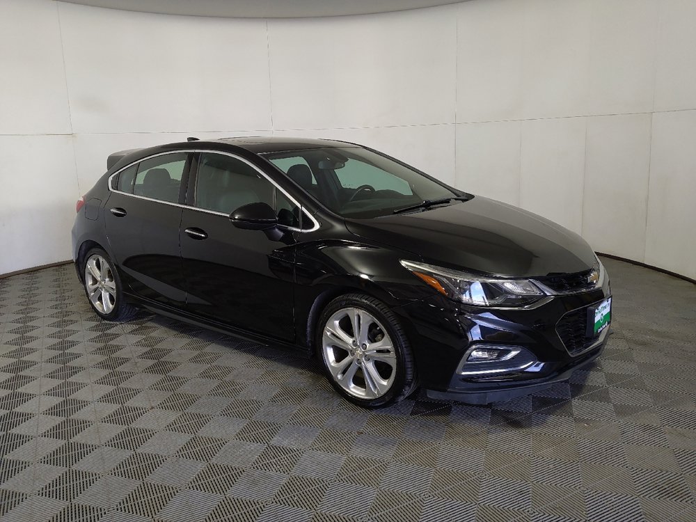 Used 2017 Chevrolet Cruze Premier FWD image 11
