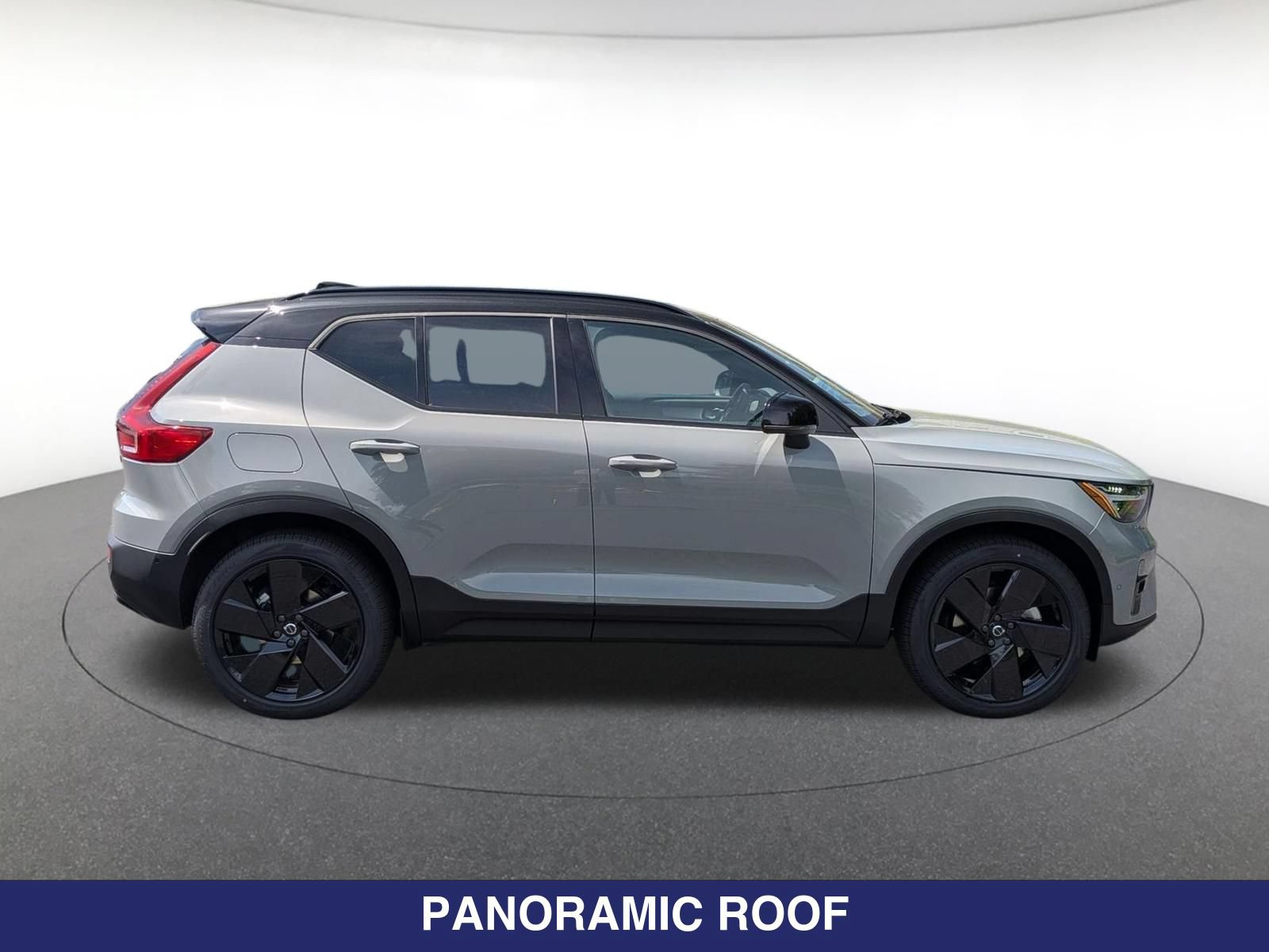 New 2026 Volvo XC40 B5 Ultra w/ Protection Package Premier AWD/4WD image 5