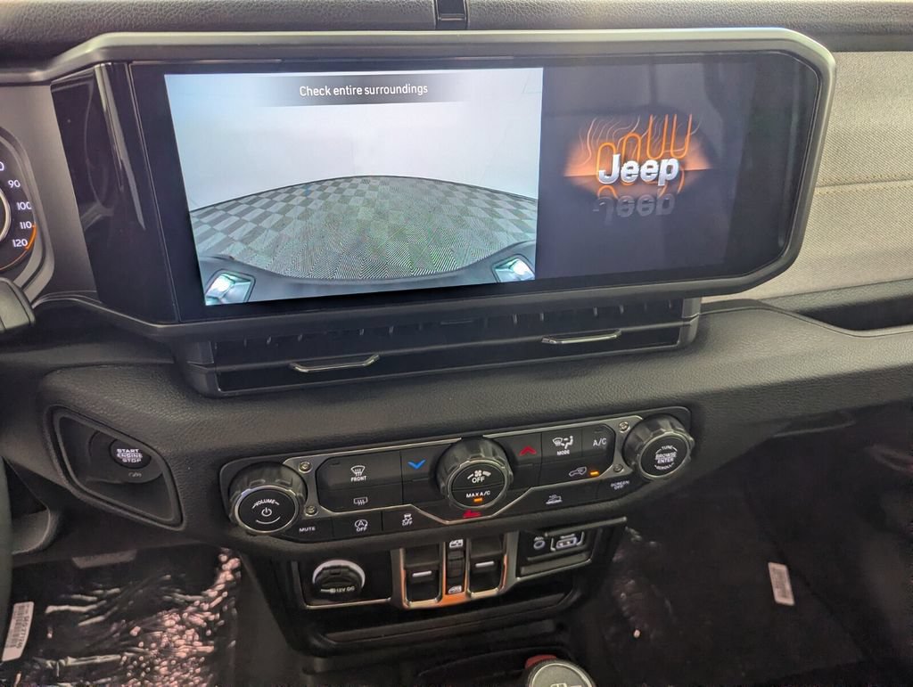 New 2026 Jeep Gladiator Sport AWD/4WD image 22