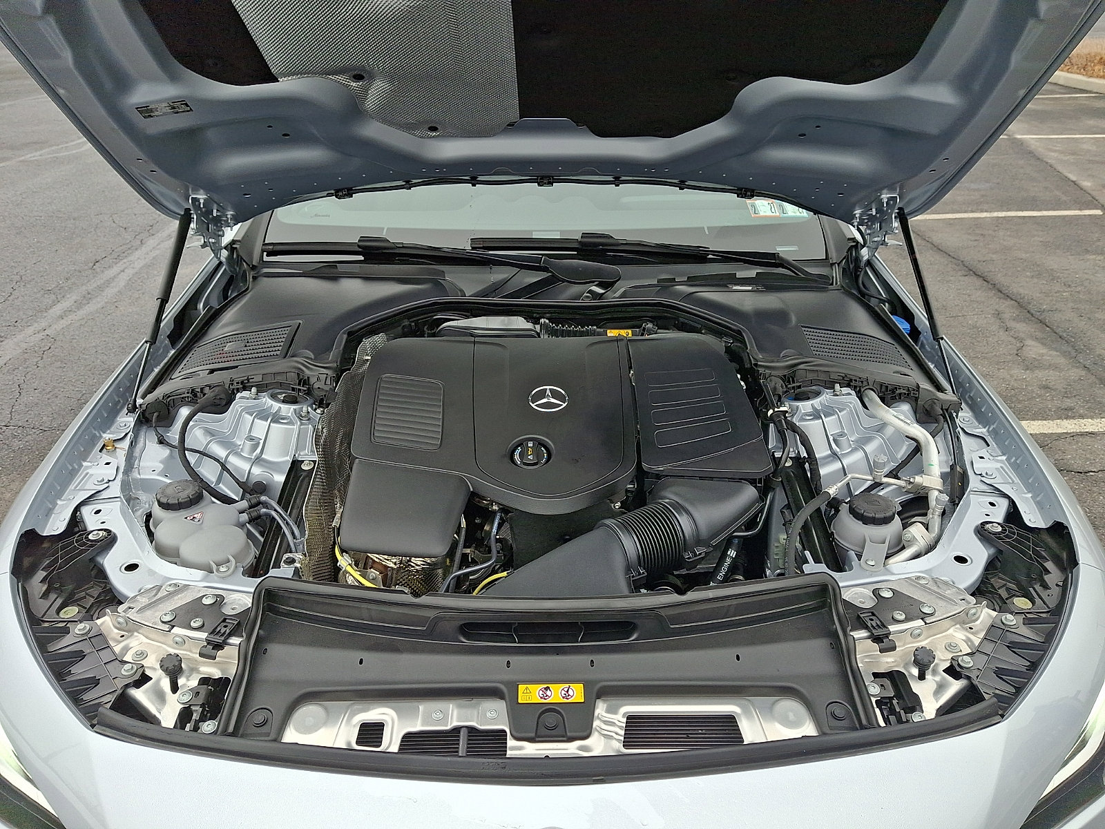 Used 2024 Mercedes-Benz CLE 300 4MATIC Coupe image 29