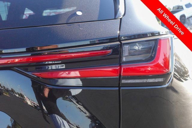 Used 2024 Lexus NX 450h+ F Sport image 9