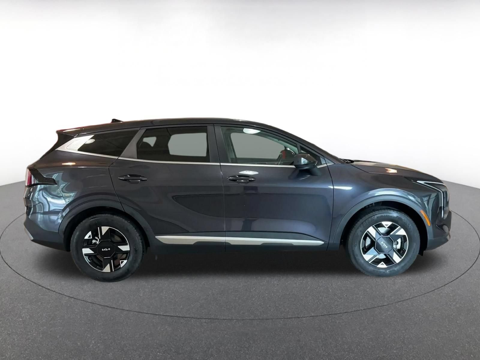 Used 2026 Kia Sportage LX AWD/4WD image 13