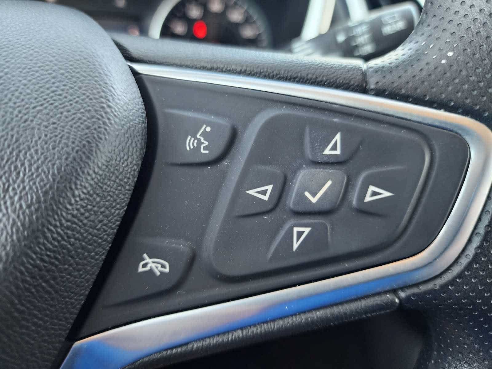 Used 2022 Chevrolet Equinox LT FWD image 19
