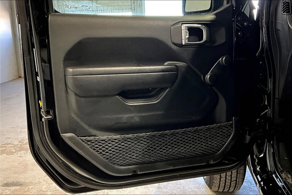 Used 2023 Jeep Wrangler Sport image 20