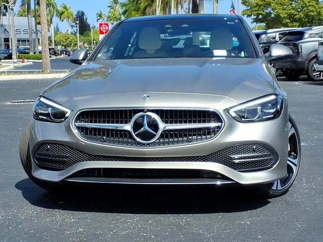 Used 2023 Mercedes-Benz C 300 Sedan image 2
