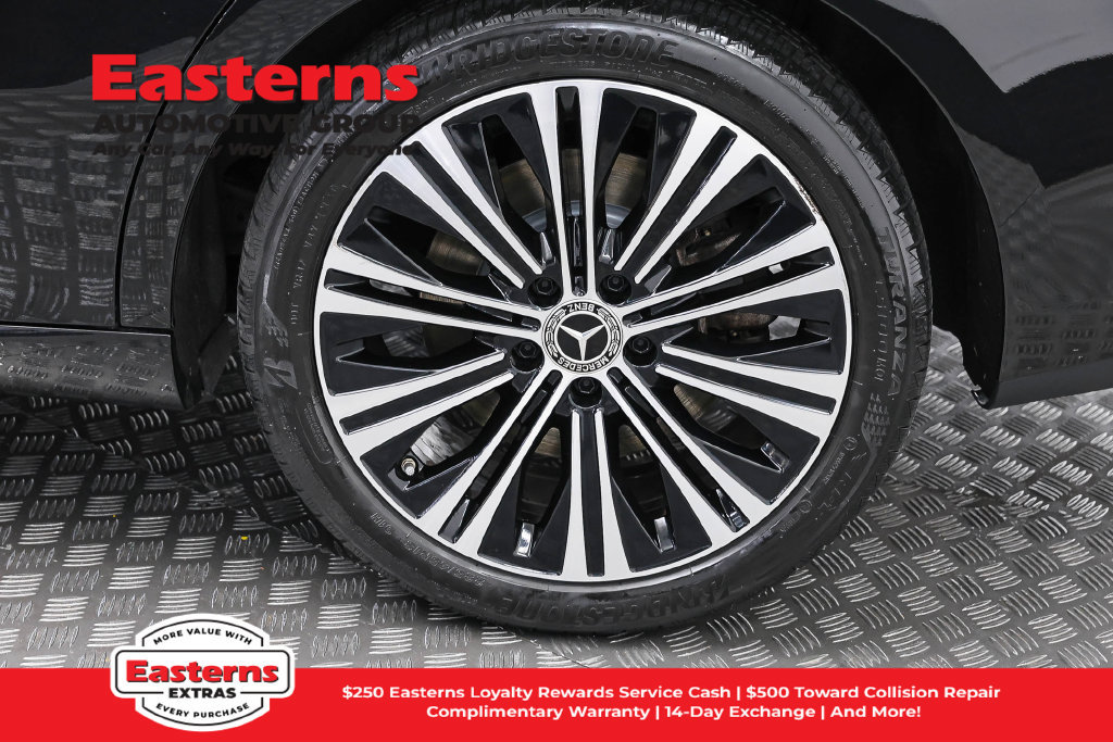 Used 2023 Mercedes-Benz CLA 250 4MATIC w/ Premium Package image 34
