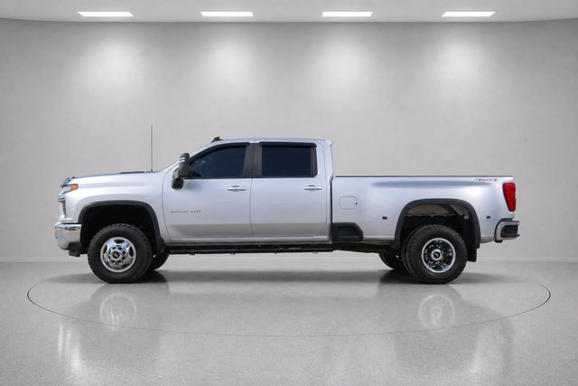 Used 2021 Chevrolet Silverado 3500 LT AWD/4WD image 6