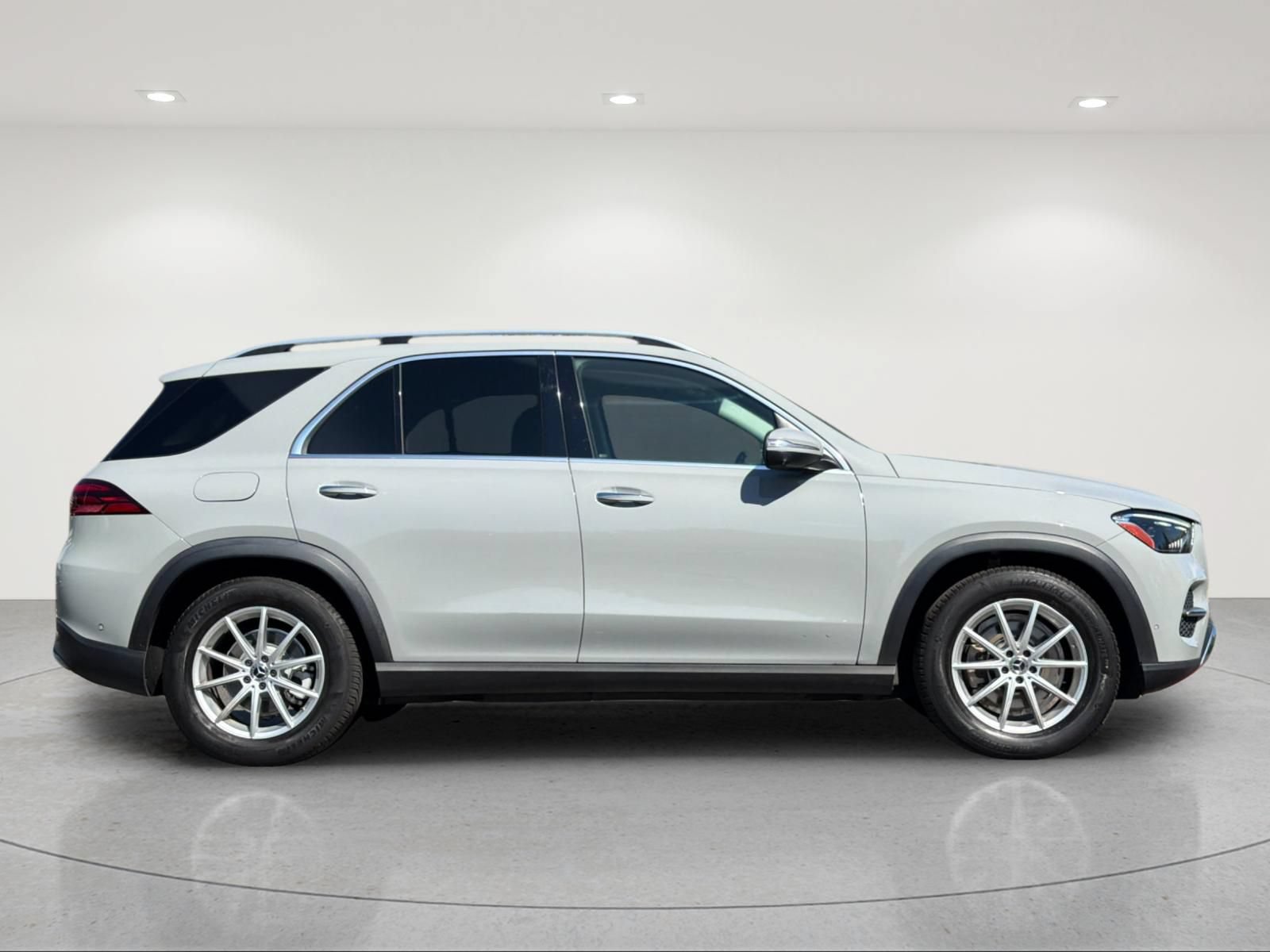 Used 2024 Mercedes-Benz GLE 350 4MATIC image 6