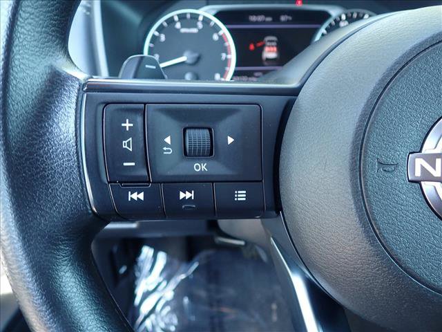 Used 2024 Nissan Rogue S AWD/4WD image 13