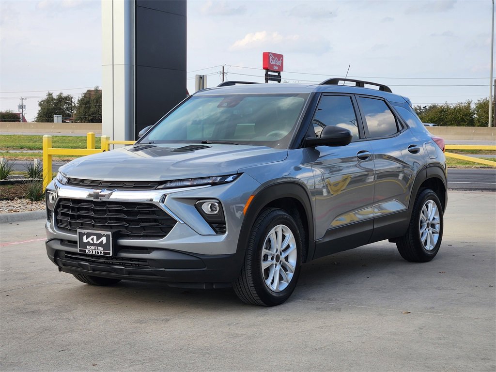 Used 2024 Chevrolet TrailBlazer LS w/ LS Confidence Package image 3