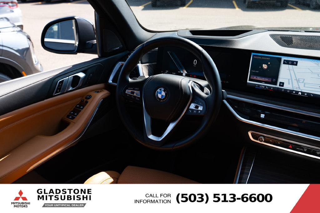 Used 2024 BMW X5 xDrive40i w/ Premium Package AWD/4WD image 10