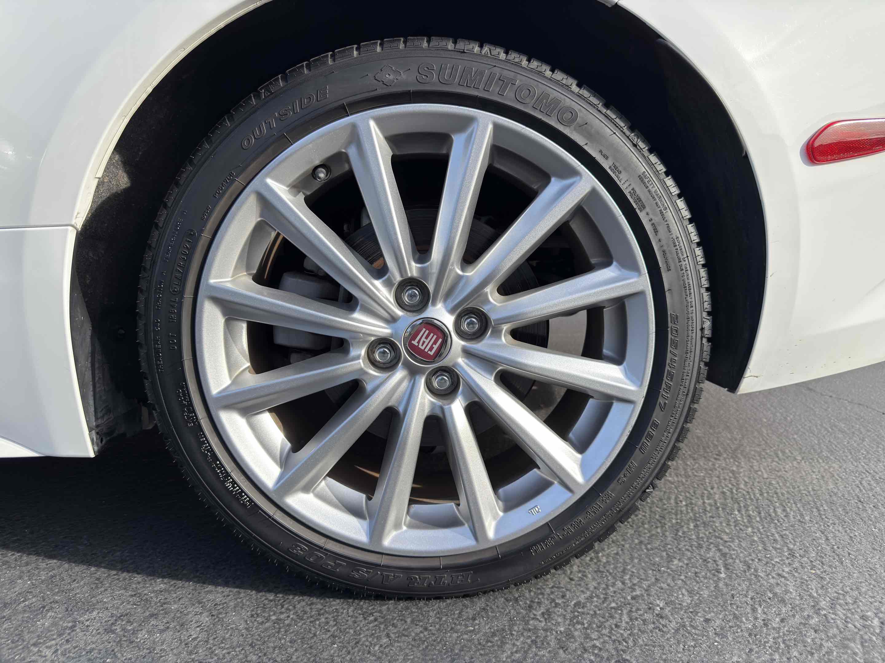 Used 2018 FIAT 124 Spider Lusso w/ Convenience Group image 25