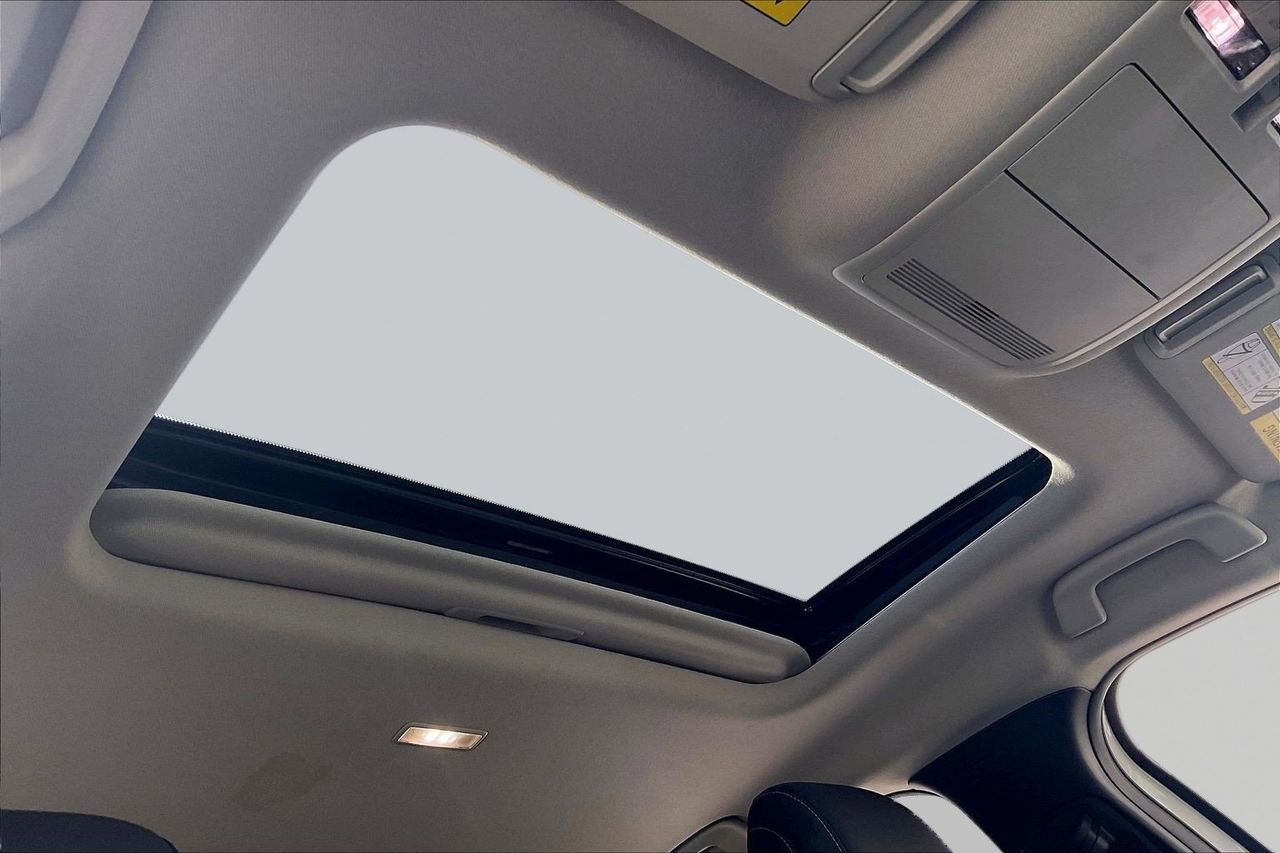 Used 2021 MAZDA CX-30 AWD 2.5 S w/ Preferred Package image 17