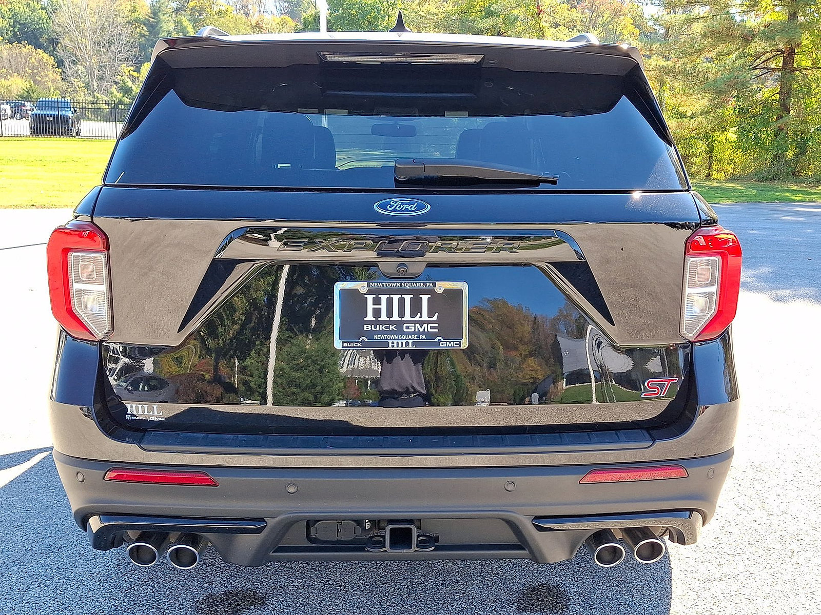 Used 2024 Ford Explorer ST w/ Equipment Group 401A AWD/4WD image 23