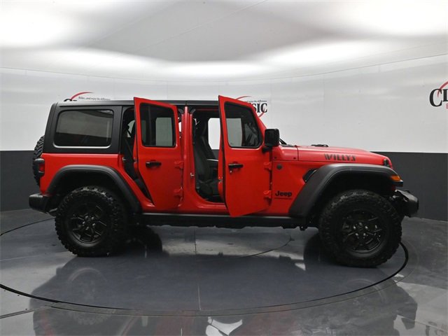 Used 2024 Jeep Wrangler Willys image 33
