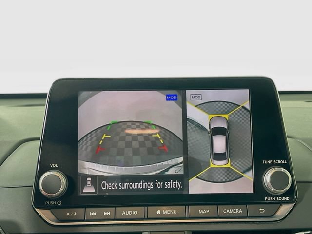 Used 2020 Nissan Altima 2.0 Platinum FWD image 15