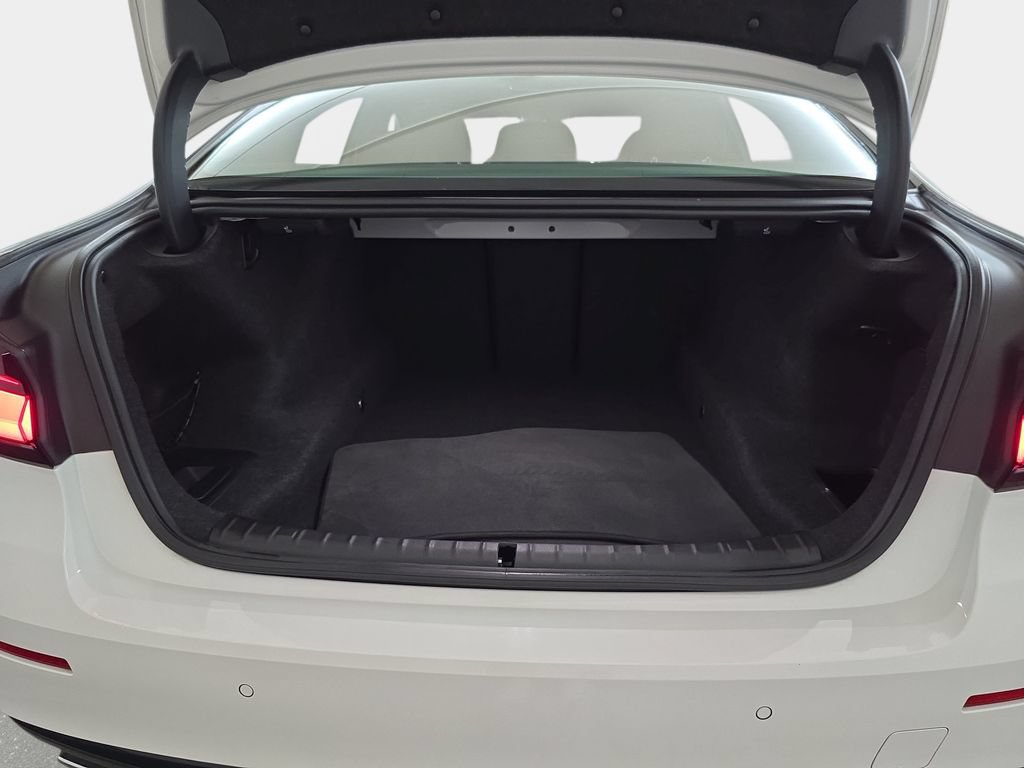 Used 2023 BMW 530i xDrive AWD/4WD image 14