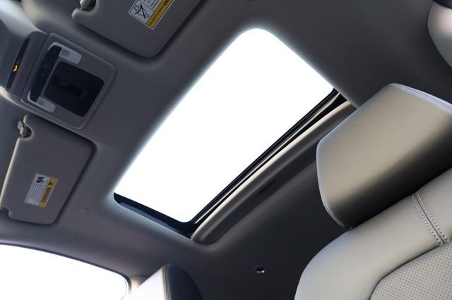 New 2026 Honda HR-V EX-L image 9