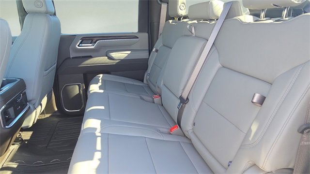 New 2026 GMC Sierra 2500 SLT w/ SLT Premium Package image 21