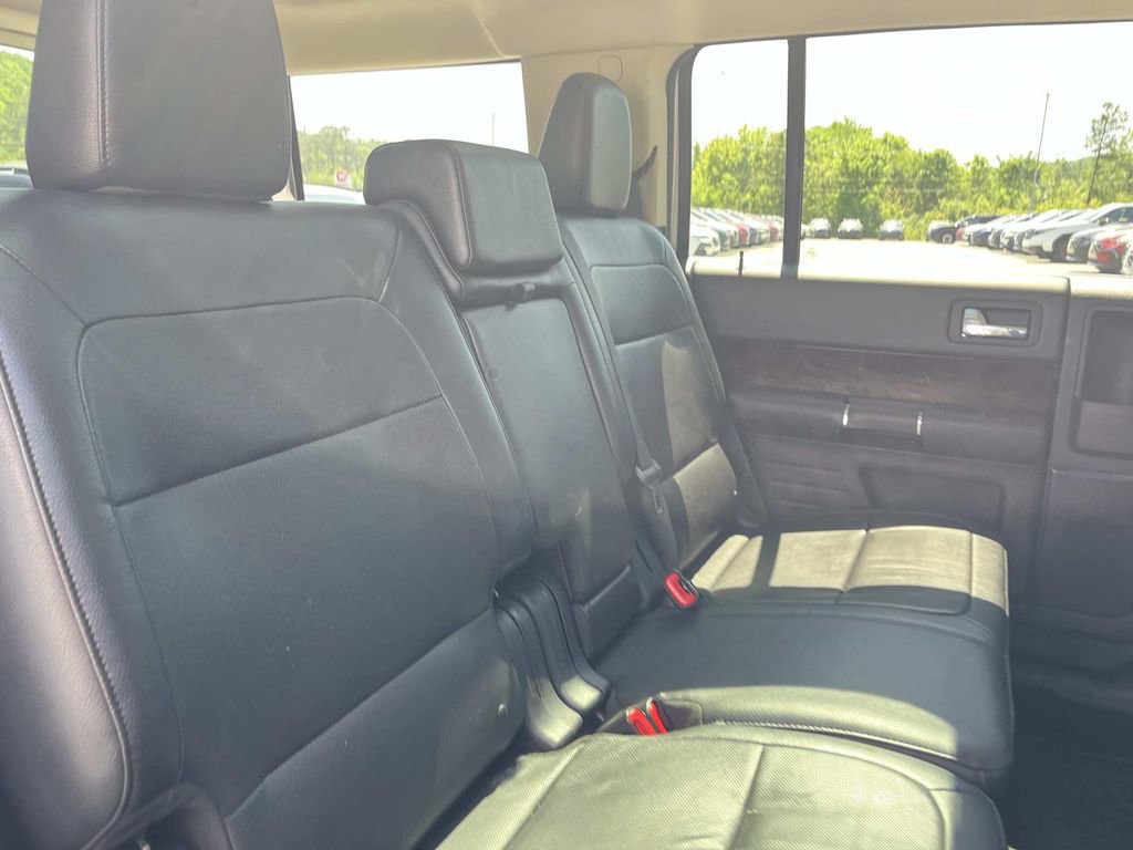 Used 2018 Ford Flex Limited w/ Equipment Group 303A AWD/4WD image 23