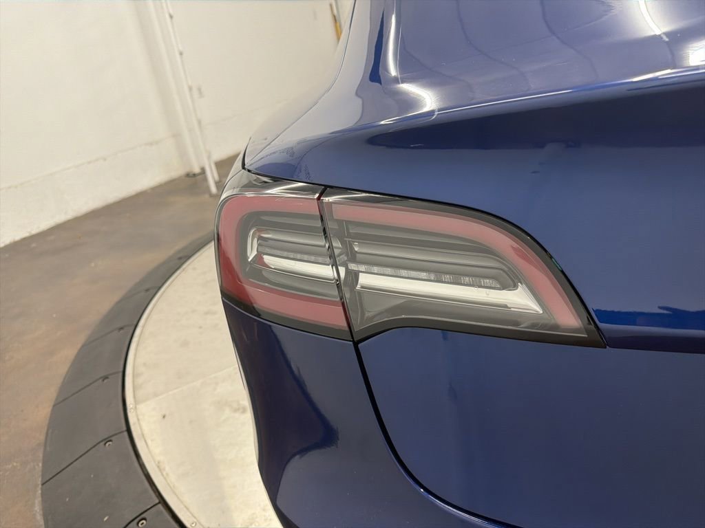 Used 2020 Tesla Model 3 Long Range image 10