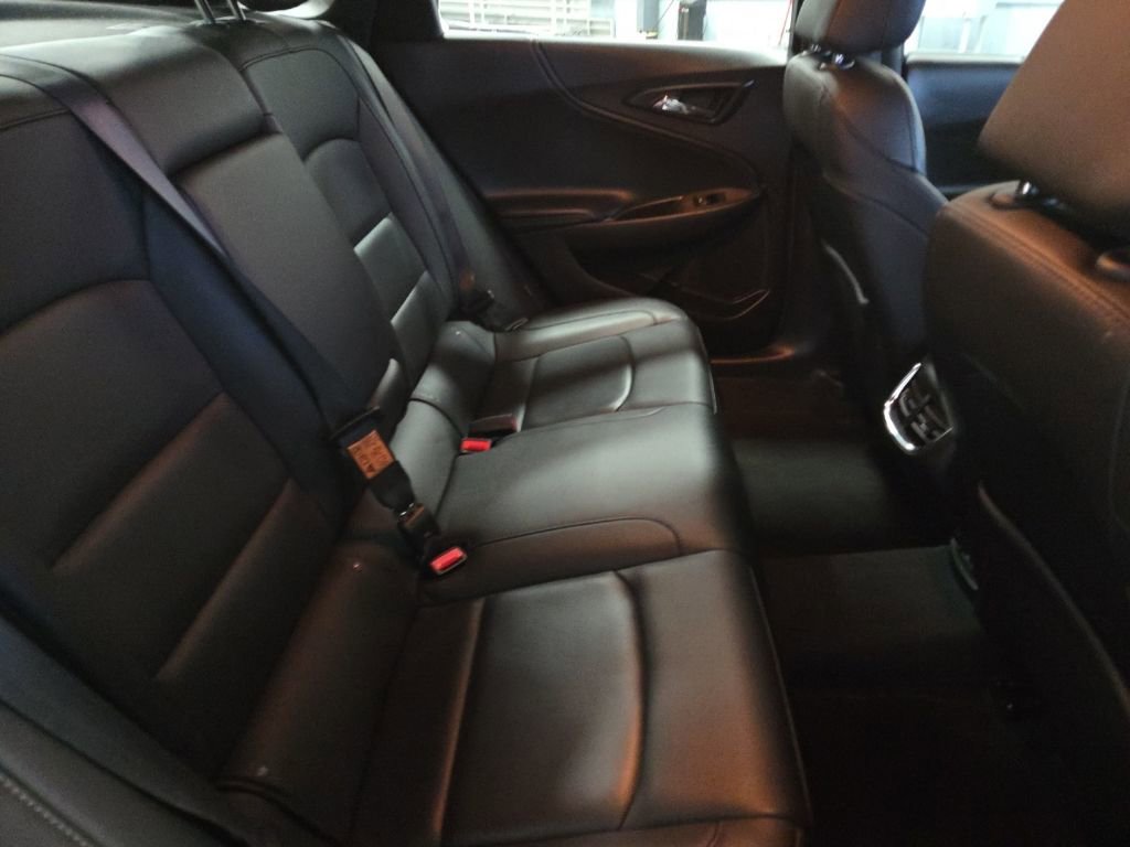 Used 2024 Chevrolet Malibu LT image 16