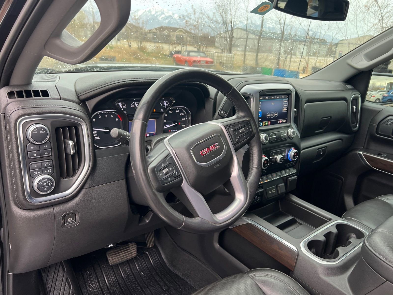 Used 2020 GMC Sierra 1500 SLT image 18