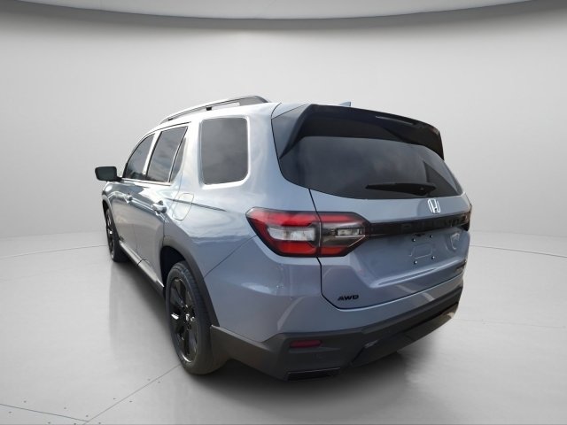 New 2026 Honda Pilot Black Edition image 4