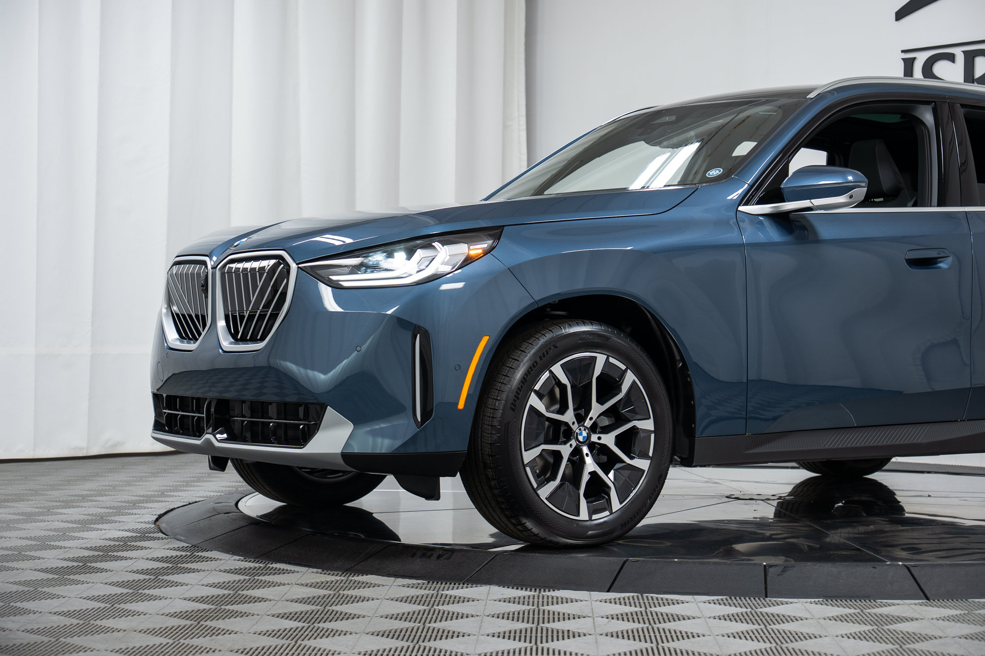 Used 2026 BMW X3 xDrive30i AWD/4WD image 25