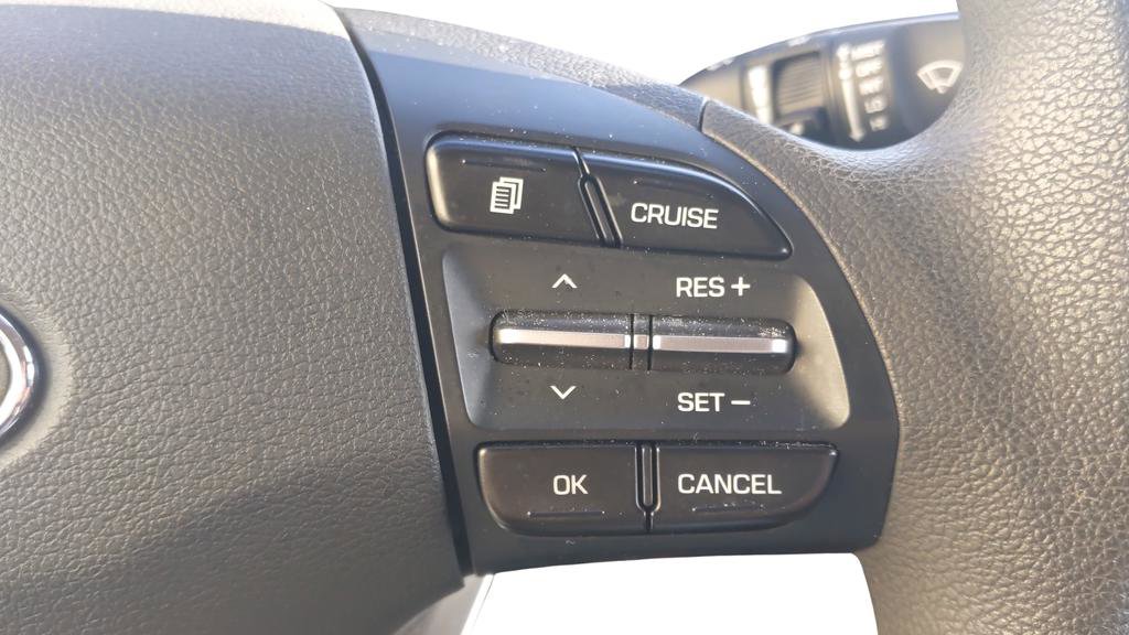 Used 2020 Hyundai Elantra SE image 22