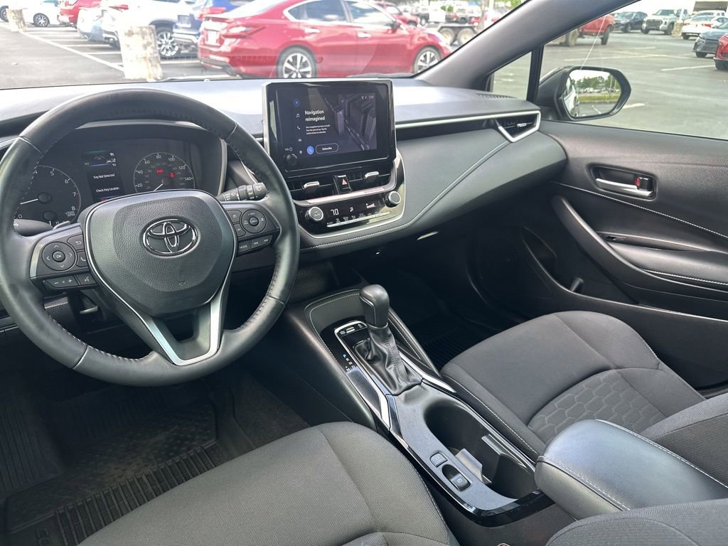 Certified 2025 Toyota Corolla SE FWD image 24