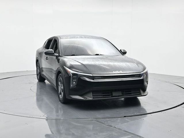 Used 2025 Kia K4 LXS image 4