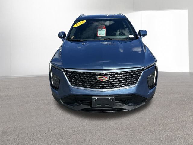 Used 2024 Cadillac XT4 Premium Luxury image 6