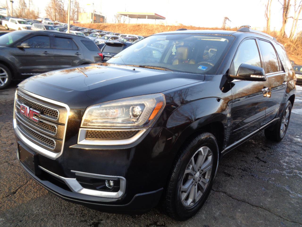 Used 2016 GMC Acadia SLT image 1