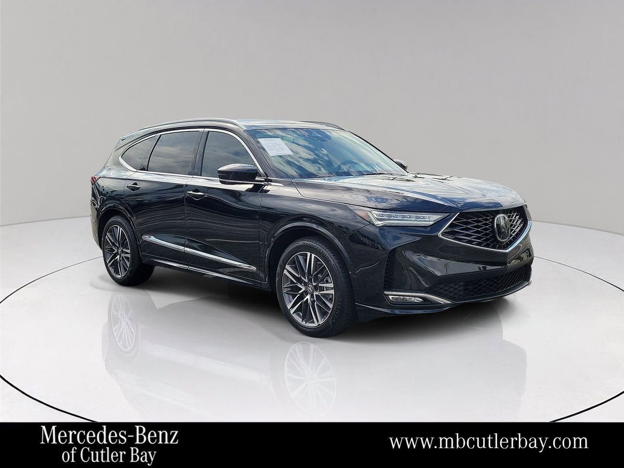 Used 2025 Acura MDX w/ Advance Package image 1