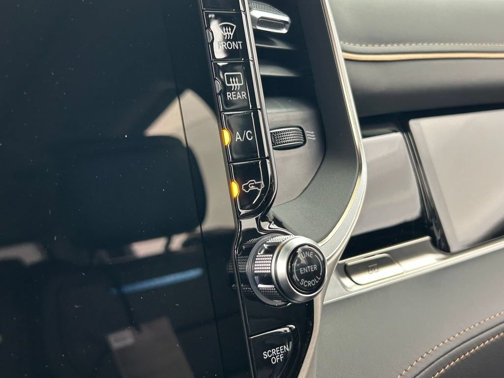 New 2026 RAM 1500 Tungsten AWD/4WD image 21
