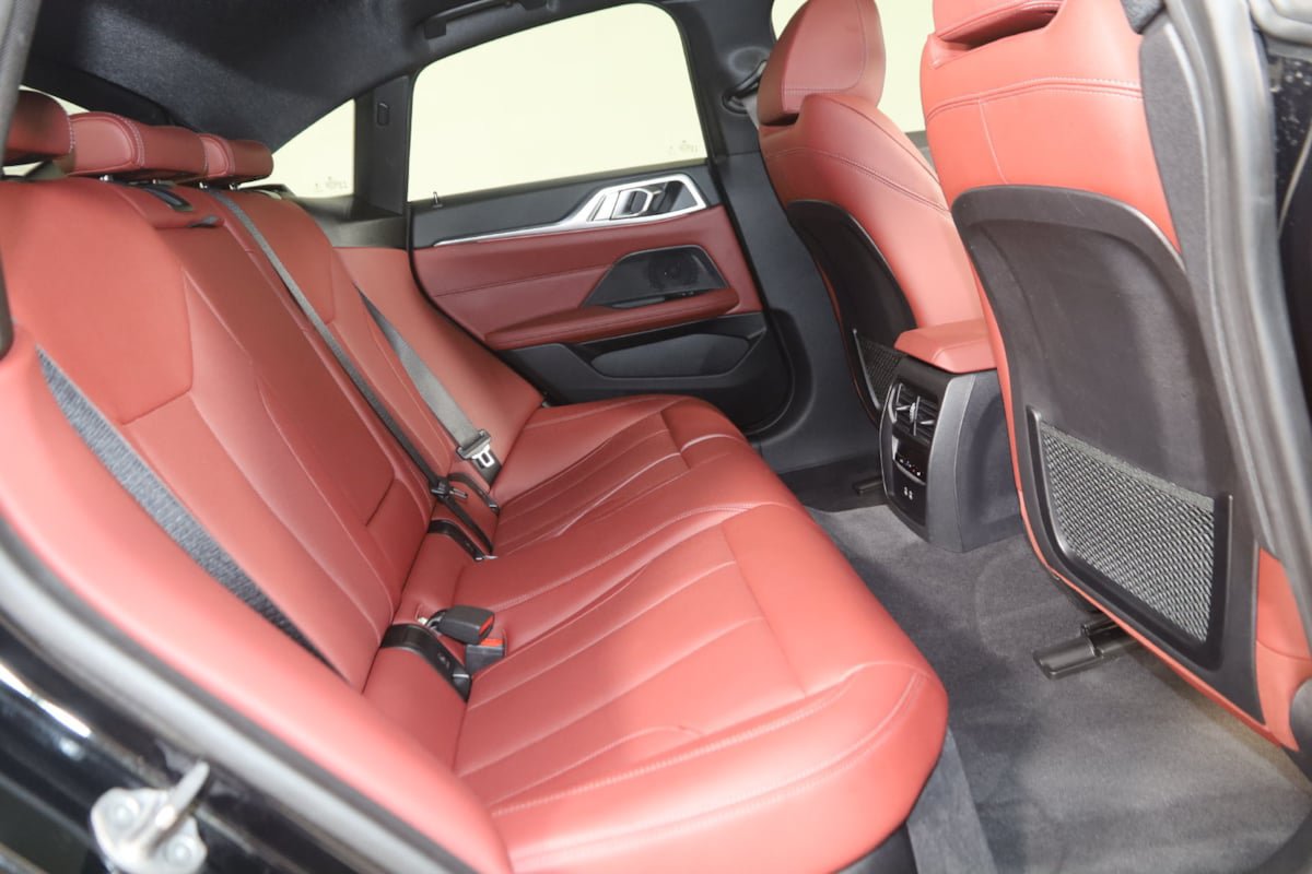 Used 2023 BMW i4 eDrive40 w/ Premium Package RWD image 15